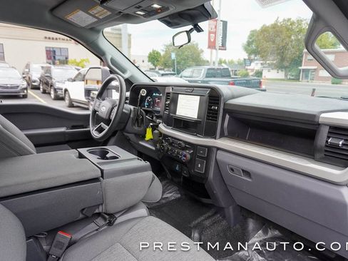 Used 2025 Ford F350 XL w/ XL Chrome Package image 20