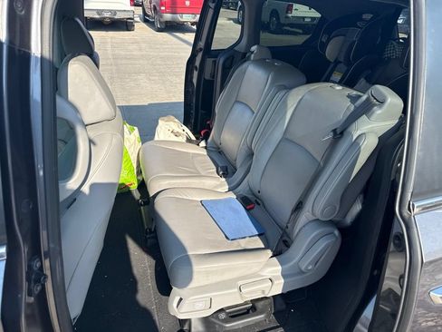 Used 2020 Honda Odyssey EX-L image 12