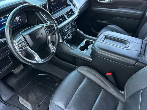 Used 2023 Chevrolet Tahoe Z71 w/ Luxury Package AWD/4WD image 10