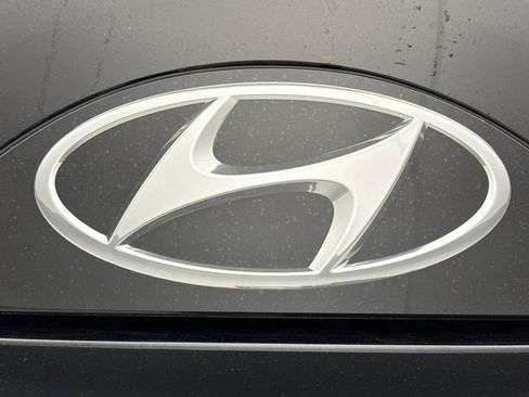 Used 2024 Hyundai Tucson SEL w/ Convenience Package AWD/4WD image 4