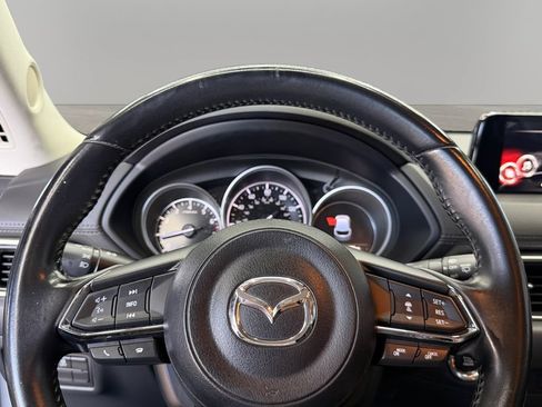 Used 2019 MAZDA CX-5 Touring FWD image 17