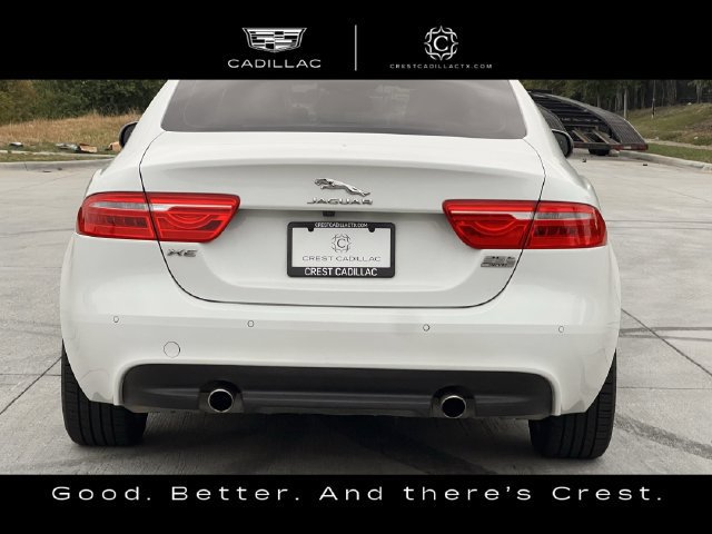 Used 2018 Jaguar XE Premium AWD/4WD image 4