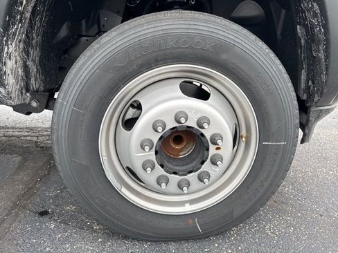 New 2024 RAM 5500 Tradesman w/ Max Tow Package image 26