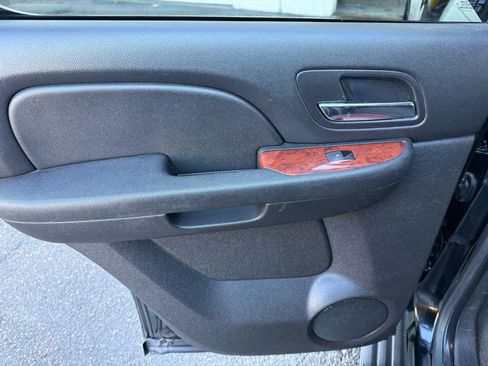 Used 2012 Chevrolet Tahoe LS image 21