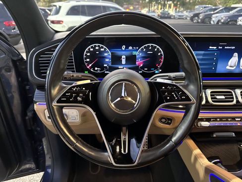 Certified 2024 Mercedes-Benz GLS 580 4MATIC image 26