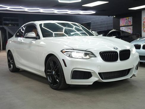 Used 2018 BMW M240i xDrive Coupe AWD/4WD image 3