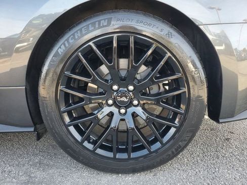 Used 2019 Ford Mustang GT Premium w/ GT Performance Package image 9