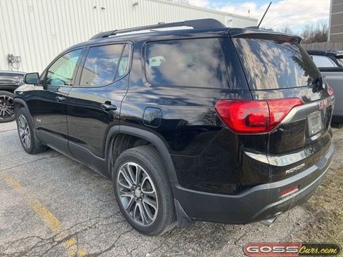 Used 2017 GMC Acadia SLT image 4
