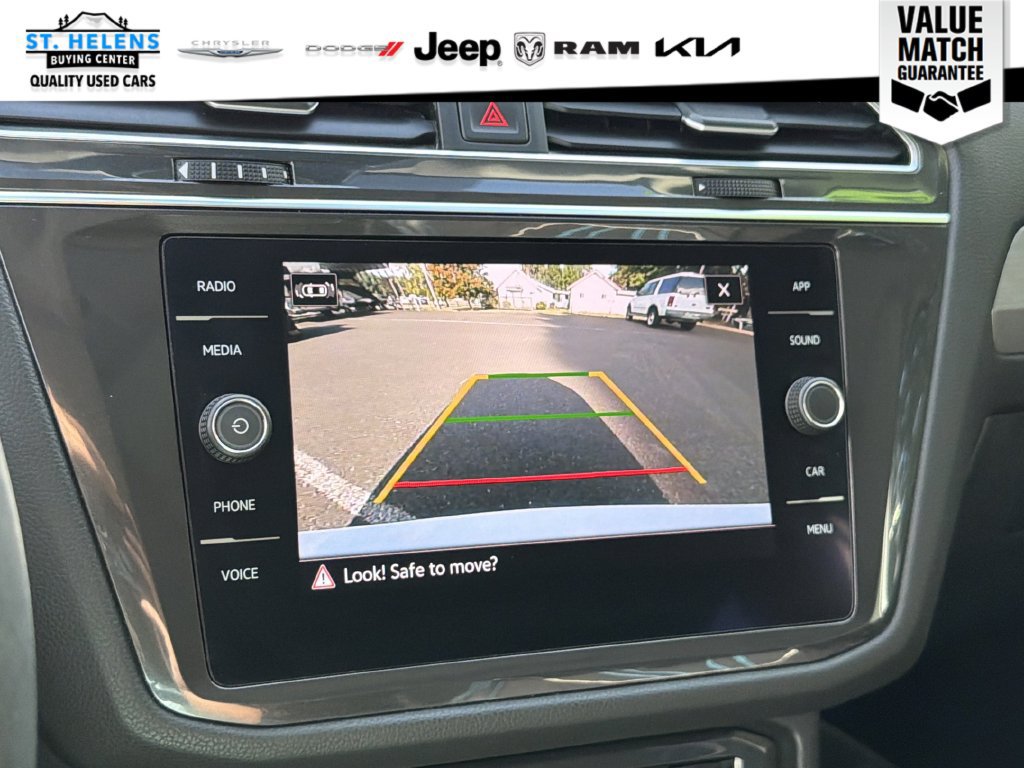 Used 2021 Volkswagen Tiguan SE AWD/4WD image 22