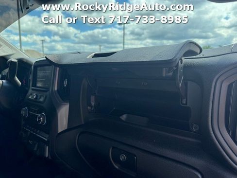 Used 2024 Chevrolet Silverado 1500 Custom w/ LPO, Dark Essentials Package AWD/4WD image 18