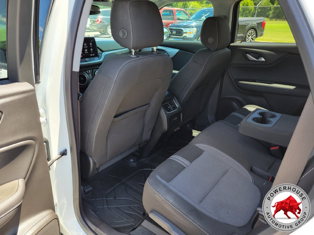 Used 2024 Chevrolet Blazer LT w/ Convenience Package FWD image 16