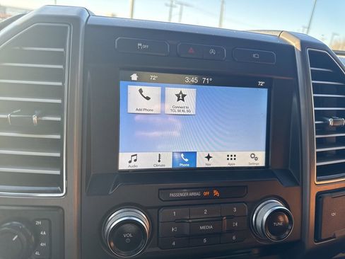 Used 2017 Ford F150 Limited w/ Trailer Tow Package image 16