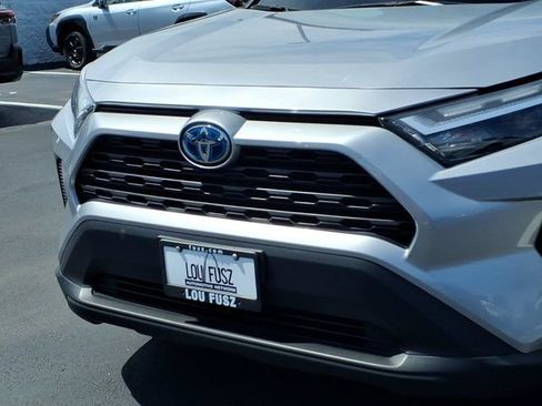 Used 2024 Toyota RAV4 LE AWD/4WD image 34