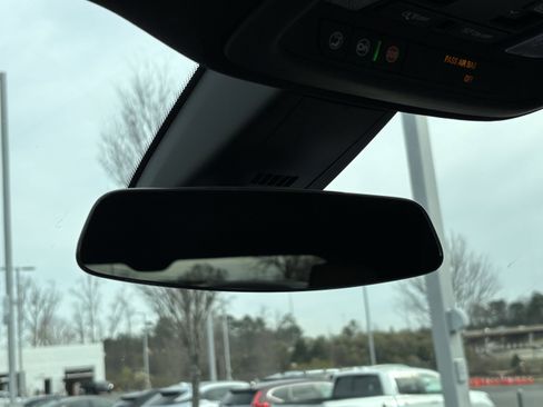 Used 2018 Cadillac XT5 Premium Luxury image 28