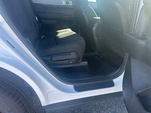 New 2026 Hyundai Santa Fe SE image 17