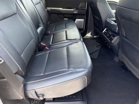 Used 2024 Ford F150 Lariat w/ Equipment Group 502A High AWD/4WD image 15