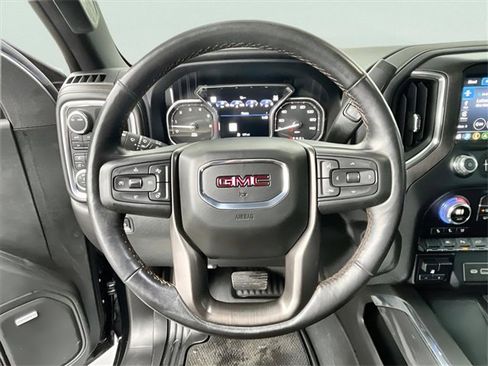Used 2022 GMC Sierra 1500 AT4 w/ AT4 Premium Package image 12