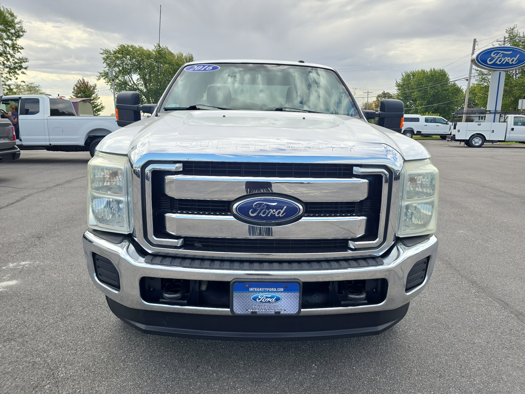 Used 2016 Ford F250 XLT AWD/4WD image 3