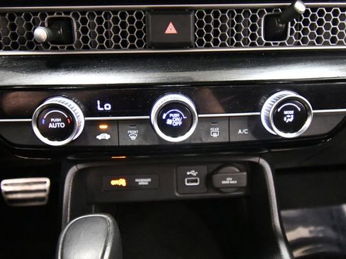 Certified 2023 Honda Civic Sport image 24