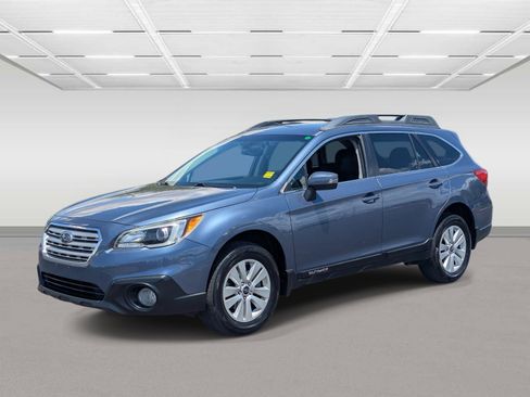 Used 2017 Subaru Outback 2.5i Premium AWD/4WD image 30