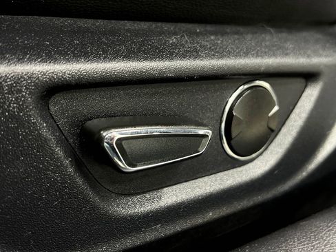 Used 2019 Ford Mustang Premium RWD image 16