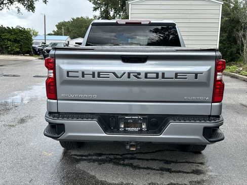 Used 2023 Chevrolet Silverado 1500 Custom AWD/4WD image 5