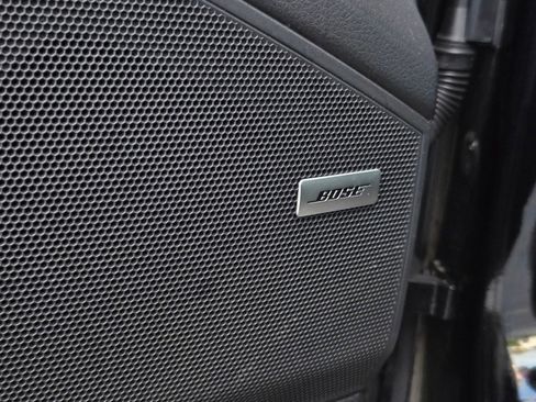 Used 2024 Porsche Cayenne image 11