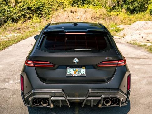 Used 2026 BMW M5 Touring w/ M Driver's Package image 12