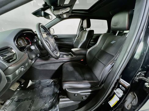 Used 2023 Dodge Durango R/T w/ Tow 'N Go Package AWD/4WD image 21