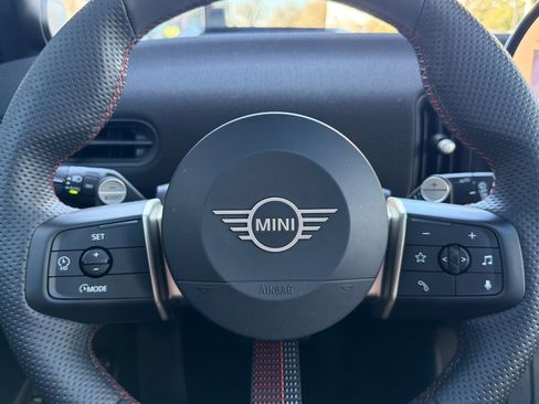 Used 2025 MINI Cooper S image 30