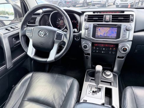 Used 2013 Toyota 4Runner Limited AWD/4WD image 18