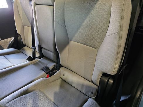 Used 2025 Toyota 4Runner SR5 AWD/4WD image 17