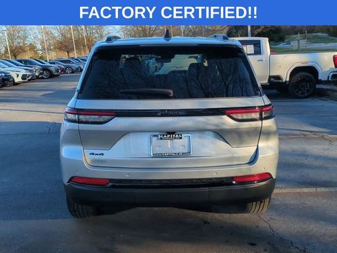 Certified 2024 Jeep Grand Cherokee Altitude image 4