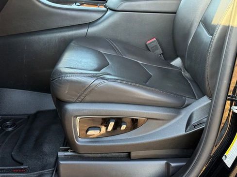 Used 2018 Cadillac Escalade ESV Premium Luxury image 14