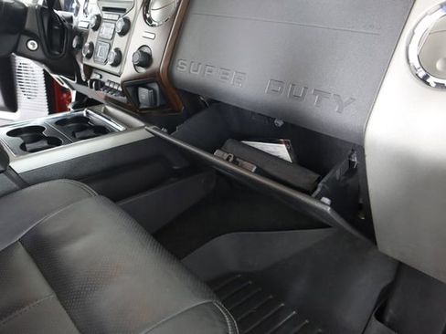 Used 2016 Ford F250 Lariat w/ Chrome Package image 57