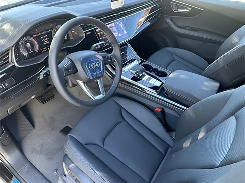 New 2025 Audi Q7 3.0T Premium Plus image 9