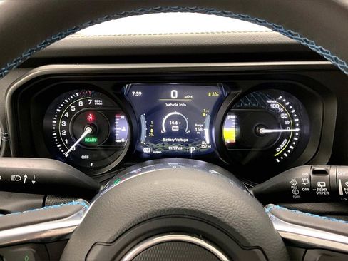 Used 2024 Jeep Wrangler High Altitude image 22