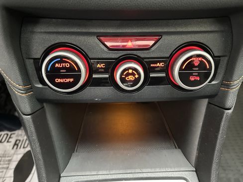 Used 2023 Subaru Crosstrek 2.5i Limited w/ Moonroof Package image 34