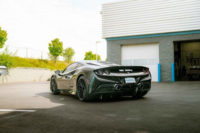 Used 2022 Ferrari F8 Tributo RWD image 30