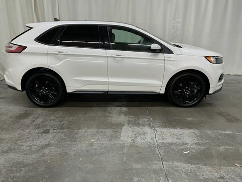 Used 2022 Ford Edge ST-Line image 2