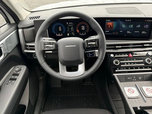 New 2026 Hyundai Santa Fe SE image 17