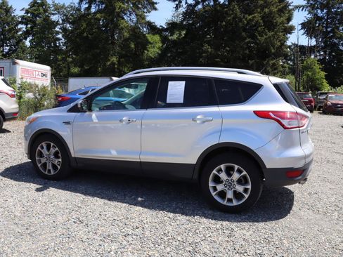 Used 2014 Ford Escape Titanium AWD/4WD image 3