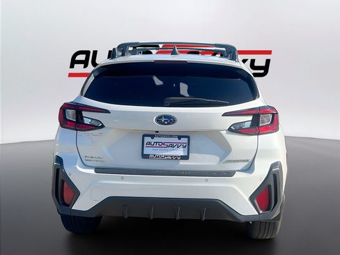 Used 2024 Subaru Crosstrek 2.5i Limited AWD/4WD image 6