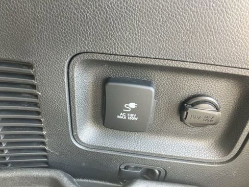 Used 2018 Hyundai Santa Fe Limited image 44