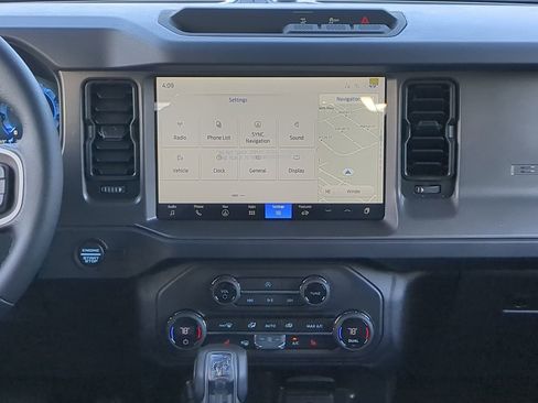 New 2025 Ford Bronco Big Bend image 16