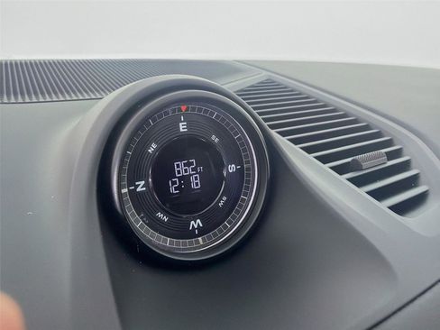 Certified 2025 Porsche Cayenne S image 17