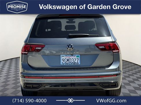 Used 2023 Volkswagen Tiguan SE R-Line FWD image 7