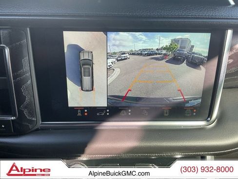 Used 2024 GMC Yukon Denali w/ Advanced Technology Package AWD/4WD image 18