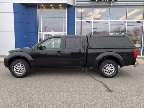 Used 2016 Nissan Frontier SV image 8