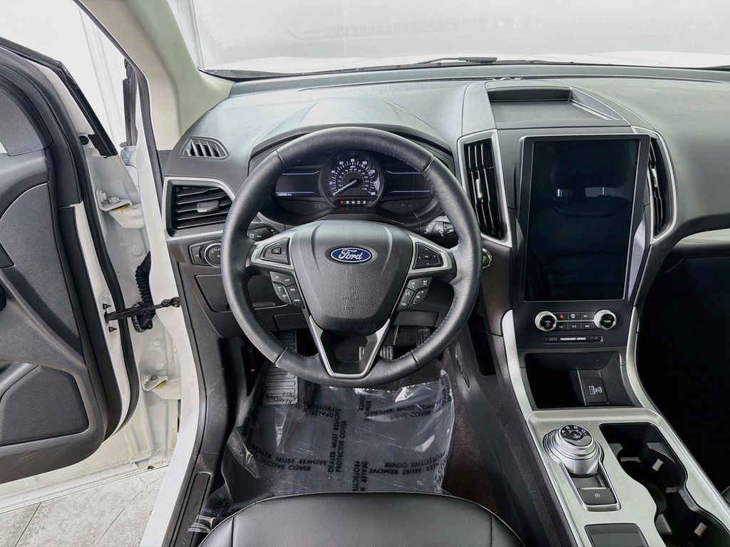 Used 2024 Ford Edge SEL w/ Convenience Package AWD/4WD image 22